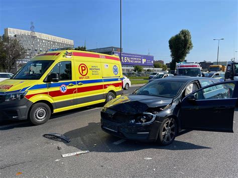 Wypadek W Al Prymasa Tysi Clecia Ogromne Utrudnienia Warszawa W