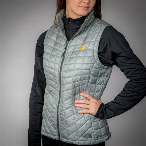 The North Face Women S Thermoball Trekker Vest North Face Women Vest