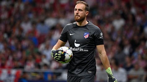 Atletico Madrid goalkeeper Jan Oblak potentially facing surgery on ...