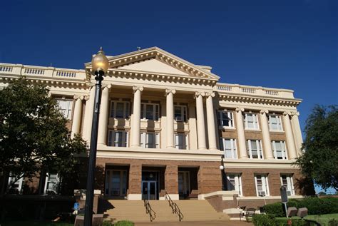 Anderson County Courthouse - TEXAS HISTORICAL MARKERS