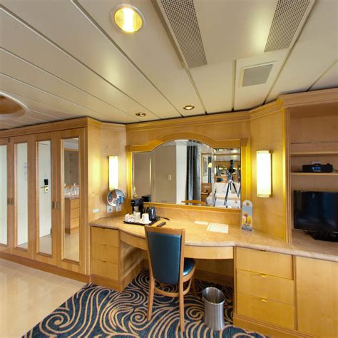 Owner's Suite on Royal Caribbean Vision of the Seas Ship - Cruise Critic