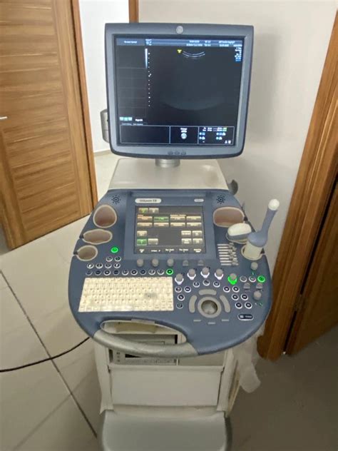 Secondhand GE Voluson E8 Expert Ultrasound Machine Medbidding