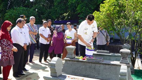 Bupati Anjangsana Dan Ziarah Ke Para Pendahulu Jelang Hari Jadi