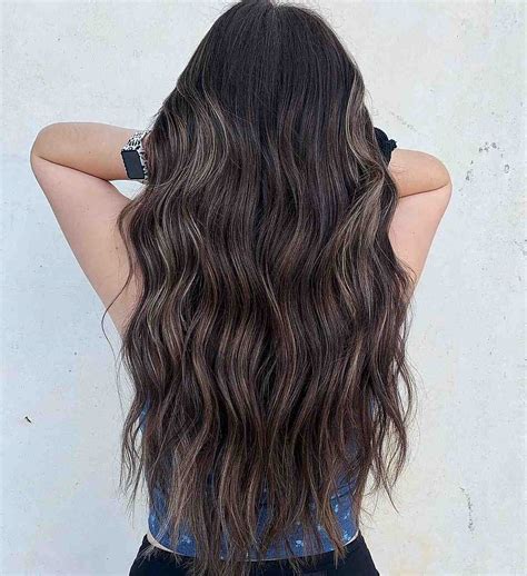 30 Hottest Long Brown Hair Ideas for Women in 2022