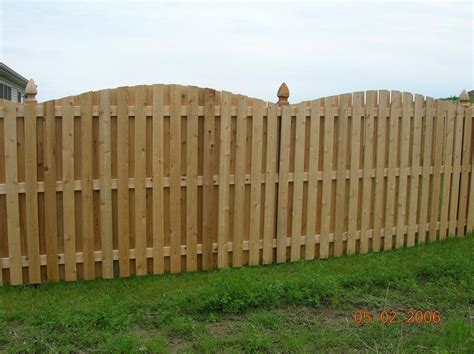 Residential Wood Under And Over Scallop American Fence Company Of