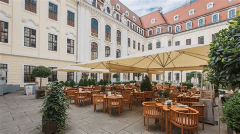 Taschenbergpalais Dresden Schlie Ung Anfang Reisetopia