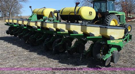 1999 John Deere 1760 Conservation 12 Row Flex Planter In Oxford Ks Item E8423 Sold Purple Wave