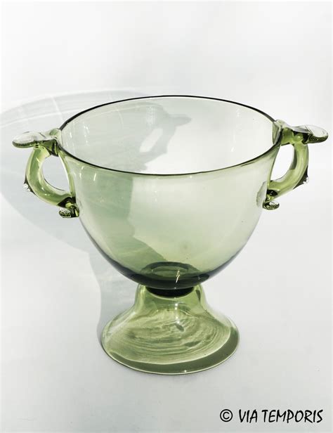 Verre Gallo Romain Grand Skyphos Vert Via Temporis Reprod