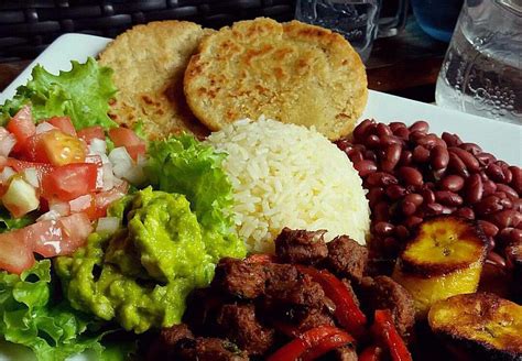 Comida Típica De Costa Rica 10 Platos Que Debes Probar Los