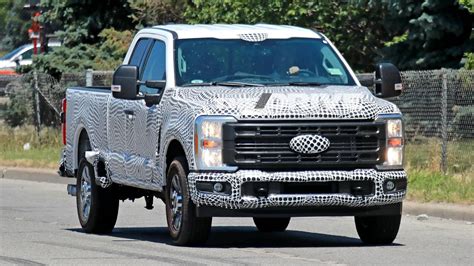 New 6.8L V8 To Debut in 2023 Ford Super Duty: Report | The Drive