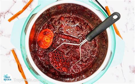 Instant Pot Cranberry Sauce | Trop Rockin