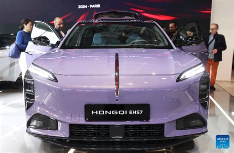 Salão do Automóvel de Paris começa marcas chinesas de veículos