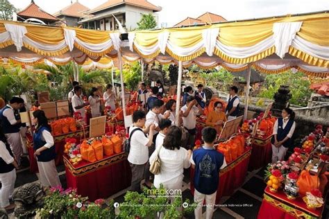 Pattid Na Upacara Pelimpahan Jasa Kepada Leluhur Sangha Theravada