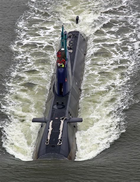 Israeli Navy Dolphin 2-class submarine INS Rahav in the Kiel Canal in ...