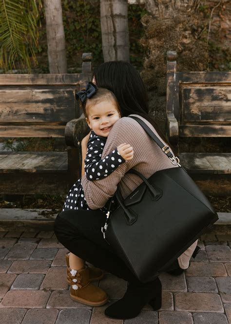 3 fave shoes in our family + one sweet story - Mint Arrow