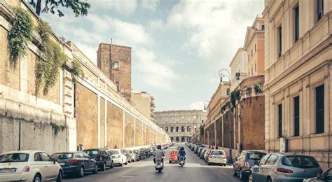 The Best Rome Neighborhoods for Travelers