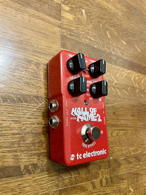 Tc Electronic Hall Of Fame Reverb Present Reverb Australia