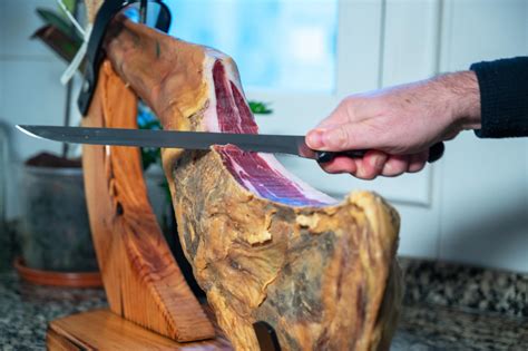 Consejos para conservar el jamón ibérico en casa Jamones Tartessos