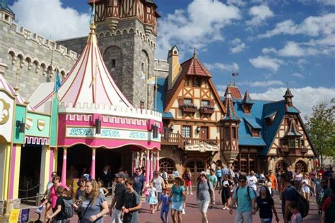 Best Magic Kingdom Rides [Top 7 Attractions Ranked]