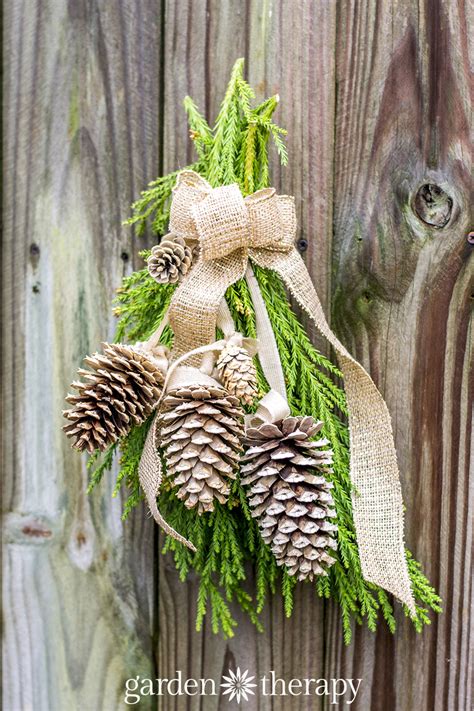 Elegant + Upscale Pinecone Crafts - Garden Therapy