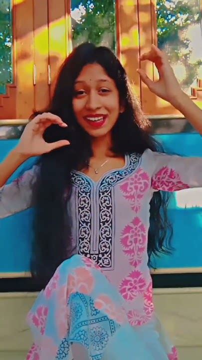 Bolna Halke Halke Dance Cover । Ahana Sharma Choreography Youtube