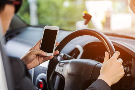 Using Your Mobile Phone While Driving Laws You Should Know