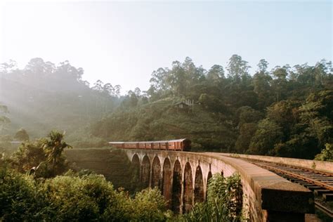 The Gloriously Scenic Kandy To Ella Train Blue Lanka Tours