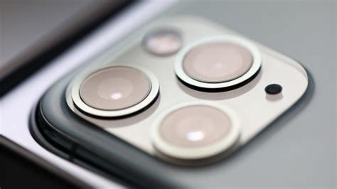 How To Take Great Macro Photos With The Iphone Pro And Pro Max