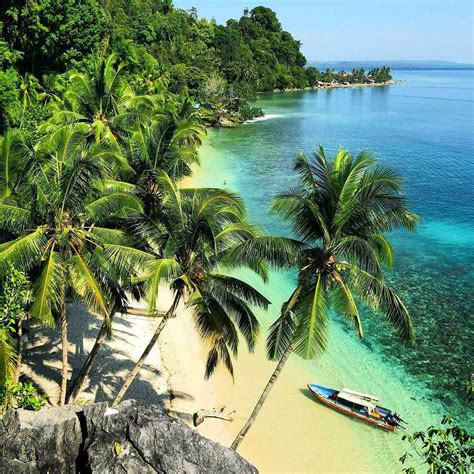 Pantai Ora Pantai Eksotis Di Seram Maluku Tengah Om Wisata