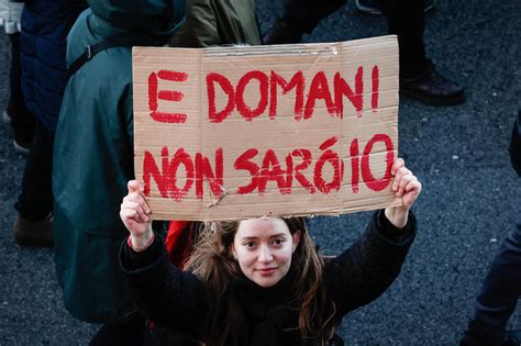 Le Foto Delle Manifestazioni Contro La Violenza Sulle Donne In Italia