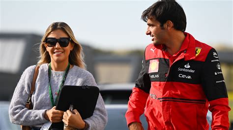 Carlos Sainz E Isa Hern Ez Se Separan Tras Seis A Os De Relaci N Divinity