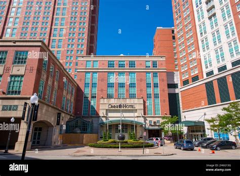 Omni Providence Hotel main entrance at 1 West Exchange Street in ...