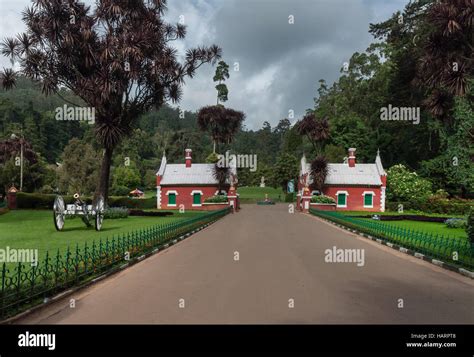 Heritage Gate At Ooty Botanical Garden Stock Photo Alamy