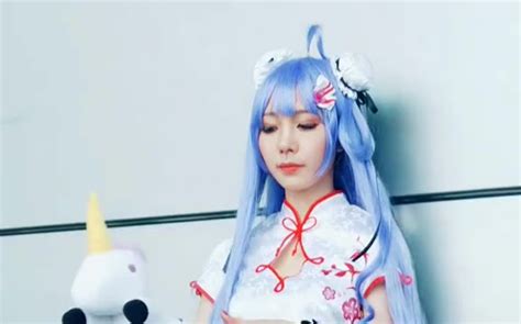 好漂亮的独角兽小姐姐 漫展 广州漫展 Cosplay 无动漫不青春 带着逛漫展 哔哩哔哩 Bilibili