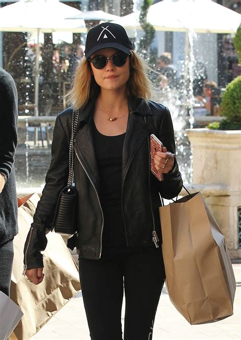 Lucy Hale Casual Style Shopping At Grove In Los Angeles