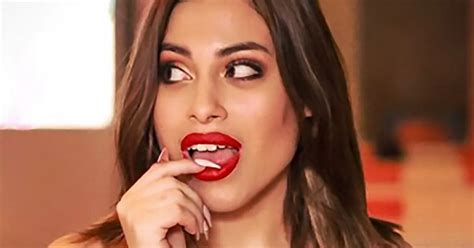 Hot Sexy Kiara Acosta Bikini Pics