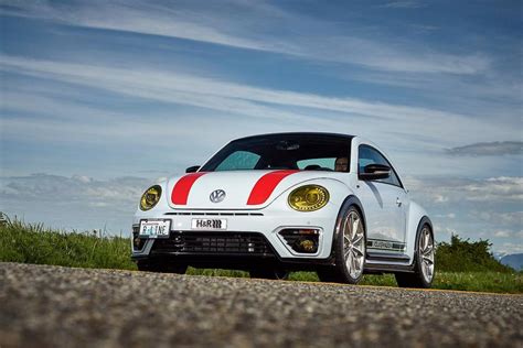 In The VW Beetle 5C H R Ensures A Sporty Experience