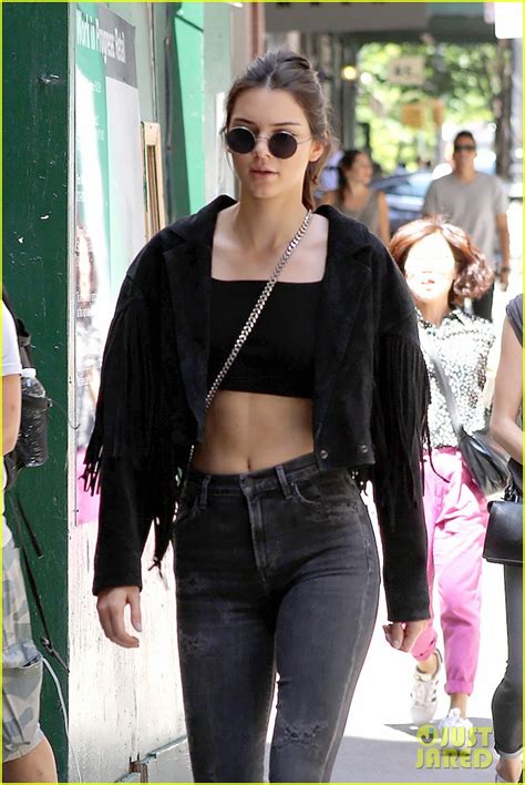 Kendall Jenner Bares Her Toned Abs For NYC Outing Photo 3703912 00