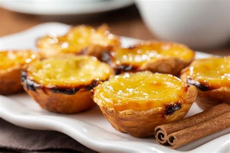 Premium Photo Pastel De Nata Or Pastel De Bel M Traditional