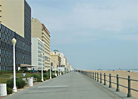 A Guide to the Virginia Beach Oceanfront - Travel Dudes