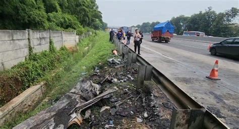 Arus Lalu Lintas Di Tol Jakarta Cikampek Kembali Normal Usai Kecelakaan