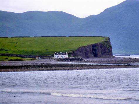 Waterville Ireland - 1 Great Spot for Golf, Angling, Hikes