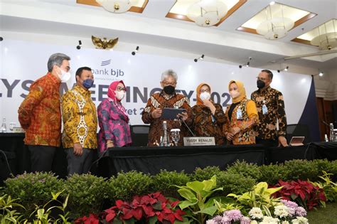 Bank Bjb Catatkan Laba Kotor Rp Triliun Siap Hadapi Tahun