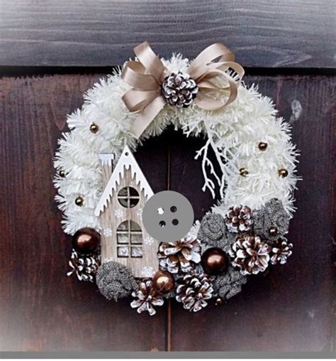 Pin By Catherine Scott On Wreaths And Table Decor Christmas Wreaths