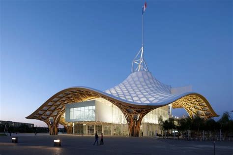 And The Pritzker Prize Goes To Shigeru Ban Photos Shigeru Ban John