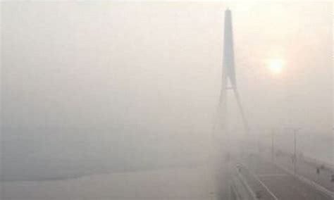 Layer Of Haze Engulfs National Capital Air Quality