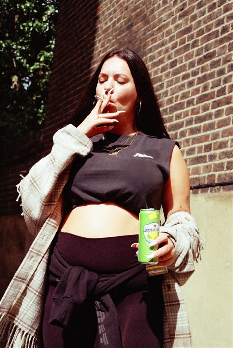 Hot Sexy Manuela Soto Bikini Pics