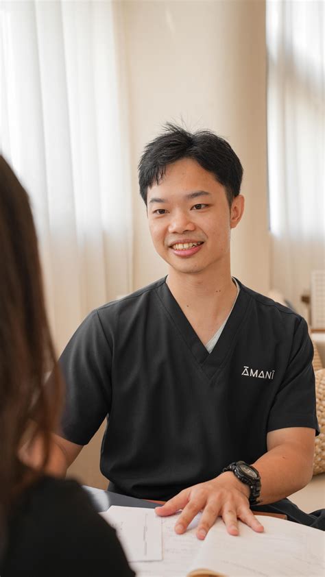 Jeffrey Chew Yi-Zhung (@drjeffreychew) • Instagram photos and videos