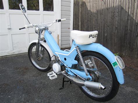 Re Custom Puch Maxis — Moped Army