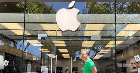 Les employés des Apple Store craignent que le géant de la technologie